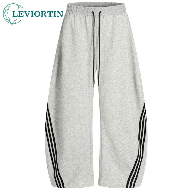 Men's trendy streetwear style, - Curved Spring Bar avis et prix