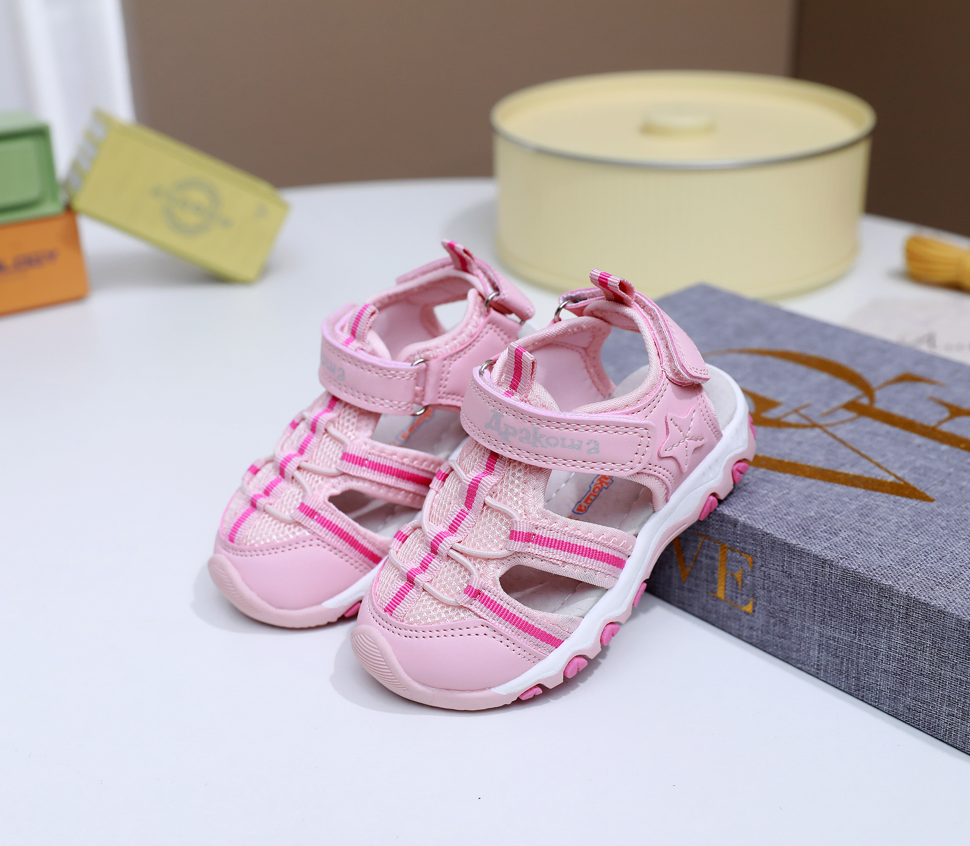 New Summer Children's Closed-T - Sport Loop Velcro avis et prix
